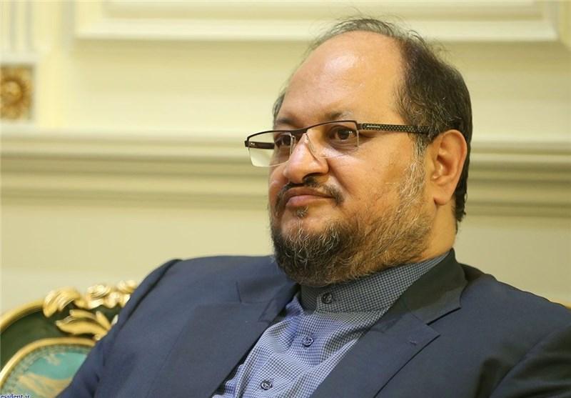 رئیس ستاد انتخاباتی روحانی در قم چه می کند؟ رئیس ستاد انتخاباتی روحانی در قم چه می نماید؟