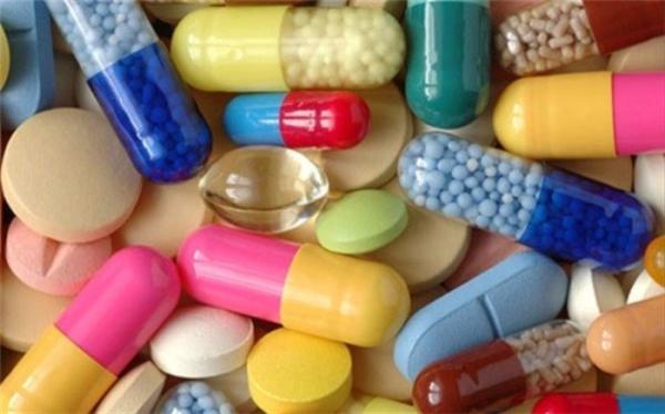 چرا مصرف همزمان داروهای ضدافسردگی و مُسکن ها خطرناک است
