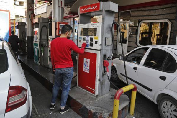 نماینده مجلس: تا به امروز بحثی درباره افزایش قیمت بنزین مطرح نشده است